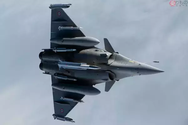 「新型空母も「ワンオペ」か 不経済極まりない空母1隻体制をフランスがやめられないワケ」の画像