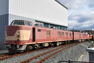 現存1編成のみの国鉄「443系」京都鉄道博物館に現る 「ぜひ見たい」の声で実現