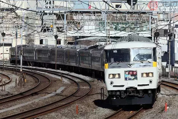 「ムーンライトながら」の今後は 冬運行なし 車両引退…消えていったムーンライトたち