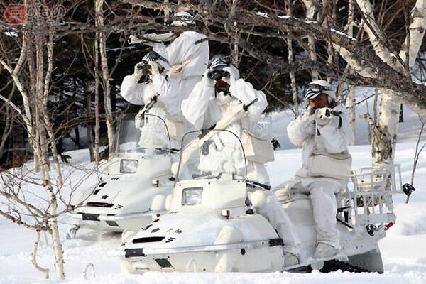 豪雪の救世主 陸上自衛隊の雪上車 なぜ雪に強いのか 使い勝手が向上した納得の理由 21年1月10日 エキサイトニュース 4 4