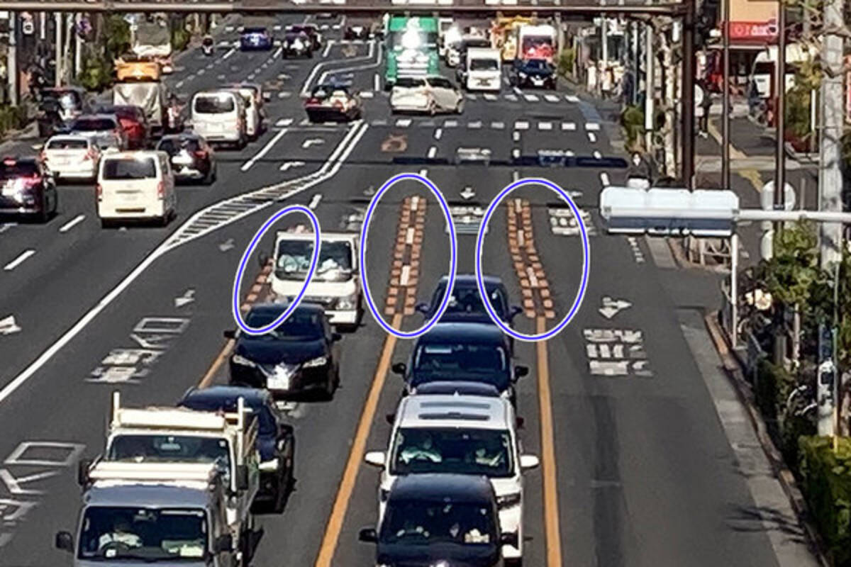 あの線 踏んでいいの 都内の路上に出現した 黄色の破線 ペイント 意味は 21年1月19日 エキサイトニュース