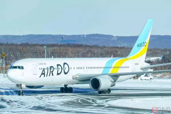 なぜ長距離型の「ER」？ 謎多きB767「AIRDO初号機」の機内を巡る 懐かし装備も