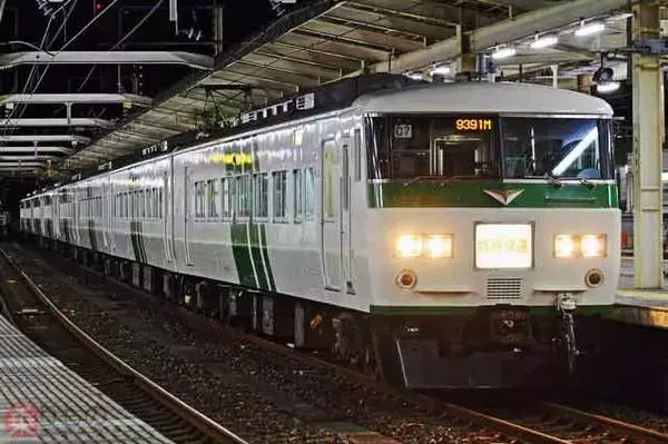 「夜行快速「ムーンライトながら」なぜ廃止になったのか？ 仕方がないことなのか？」の画像