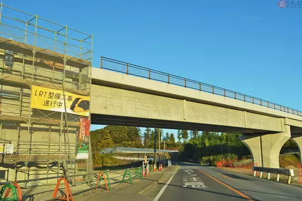 開業延期「宇都宮LRT」なぜ？ 車両納入も遅れ 事業費200億円増の内訳は