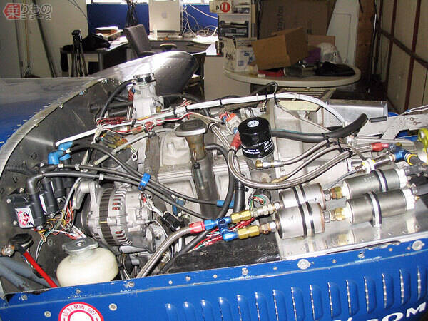 マイ飛行機 エンジンはマツダのロータリー スバルの水平対向 日本車エンジン人気なぜ？