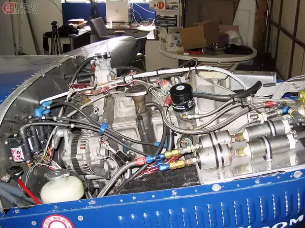 「マイ飛行機 エンジンはマツダのロータリー スバルの水平対向 日本車エンジン人気なぜ？」の画像