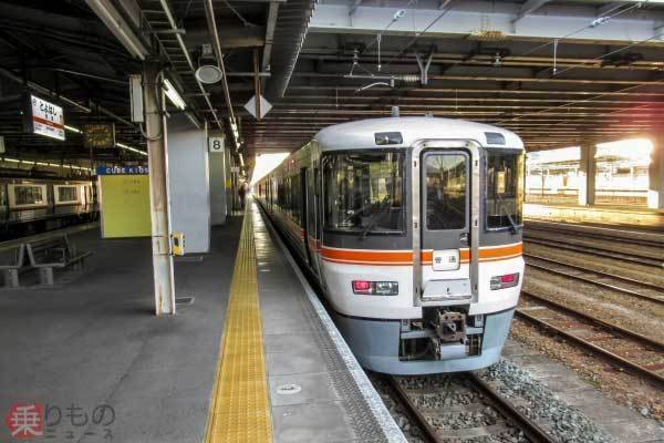 7時24分発 東海道線伊東行き 特急形でも「18キッパー御用達」だった185系電車の記憶