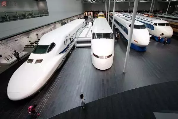 新幹線食堂車、館内飛行など最新AR・VR技術で体験 「リニア・鉄道館」で期間限定開催