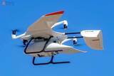 「ANA印の「珍機」離島に出現 「主翼付き+上空で変形」ドローンで地域の医療課題解決実験」の画像1