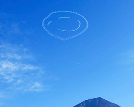 東京の空に笑顔を! 日本人エアレーサー 3/31昼に都内上空11か所でフライト