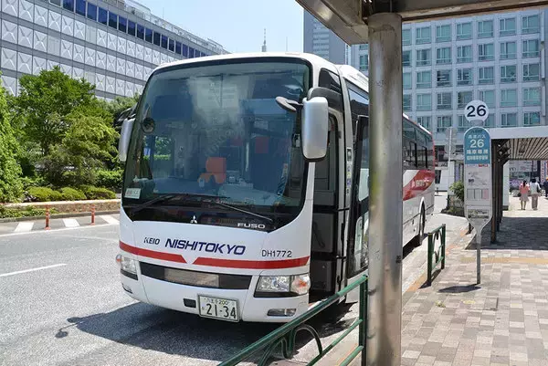 「「座れる有料列車」堅調 通勤はお金かけて密回避の時代に？ 本数増には課題も」の画像