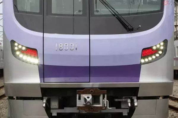 東京メトロ半蔵門線の新型車両「18000系」登場！ 紫1色から「いろんな紫」に そのワケは
