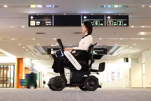 未来キタ！ 羽田空港T1・T2で無料「パーソナルモビリティ自動運行サービス」全面展開