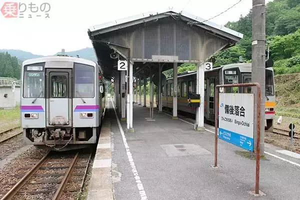 「廃線危機の芸備線一部区間 JR発足時から大きく変化したダイヤ 途中で急行化し広島へ」の画像