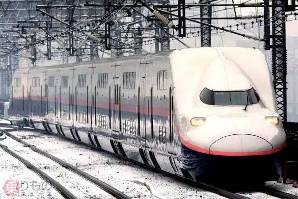 「2階建て新幹線 E4系「Max」 2021年10月1日に定期運行終了 唯一残る2階建て新幹線」の画像