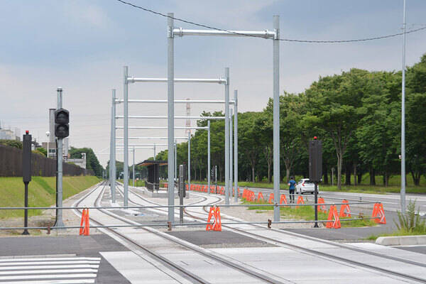 田んぼの中に電車いた！ 車両も納入「宇都宮LRT」現在の進捗は？ 開業は2年後に