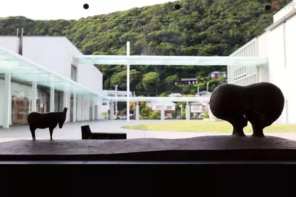 「JR東海と深い関係「山口蓬春記念館」とは 文化勲章の日本画家 吉田五十八の建物」の画像