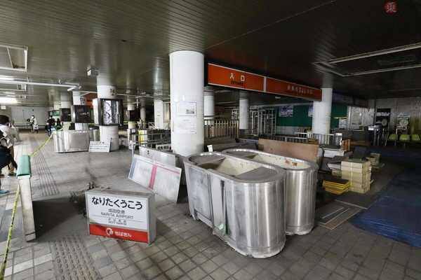 3桁電話番号 路線が足りない路線図 令和の成田空港に残る「昭和」 もはや観光資源？