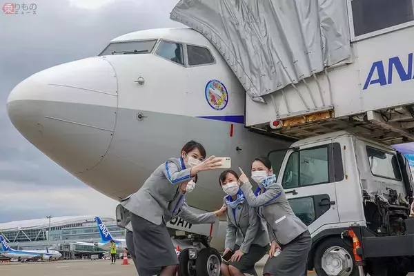 「ANA「ずんぐりむっくり737」全機退役！ 16年の歴史に幕 ラストフライトの様子は？」の画像