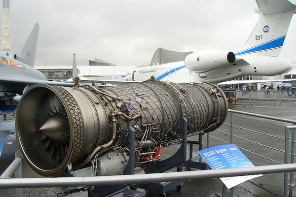 空自の次世代戦闘機エンジンはロールス・ロイスか？ 日英共同開発が現実味 メリットは