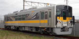 「JR西日本の新型電気式気動車「DEC700形」 8月から性能確認試験開始」の画像1