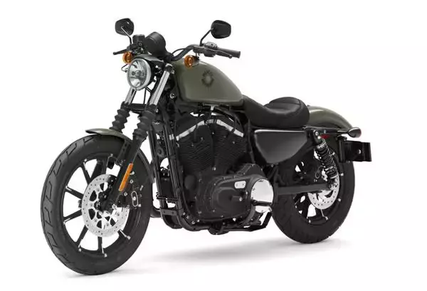 「ハーレーで!? 「教習所のバイク」多様化のナゼ 一般車にない特殊装備 日本未発売のレア車も」の画像