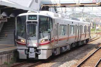 JR七尾線3割運休に 運転士のコロナ感染拡大で8月末まで減便 特急も影響