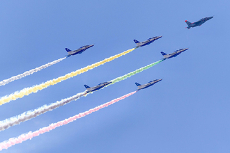 空自「ブルーインパルス」8/22午後に都心上空を飛行 パラリンピック開会日の予行