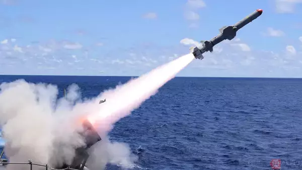 「海自に自爆ドローンが不要なワケ また必要以上に備える必要もない納得の理由とは？」の画像