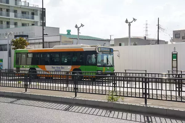 「日暮里・舎人ライナー運休をバスでカバー 「不測の事態」に柔軟対応できたワケ」の画像