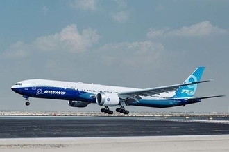 ボーイングが開発中の超大型機「777X」 試験機の機内公開！ 日本でおなじみ現777とも違いアリ？