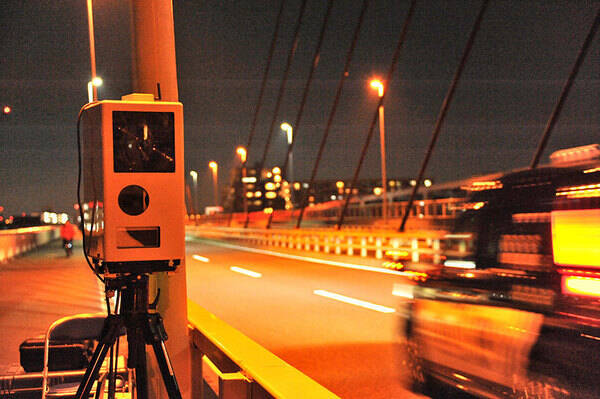 神出鬼没 新型オービス 運用に変化 いよいよ本格化か 恐怖は その後 に訪れる 21年12月8日 エキサイトニュース 神出鬼没 新型オービス 運用に変化 いよいよ本格化か 恐怖は その後 に訪れる 21年12月8日 エキサイトニュース