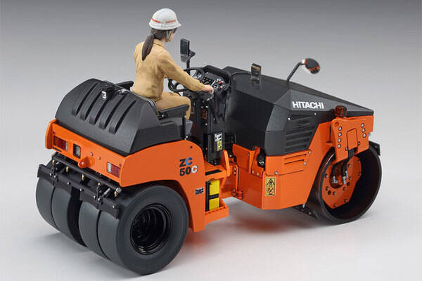 戦車プラモのスケールでなぜ「建機・農機」？ 変わり種「1/35振動ローラ車」が物語る歴史