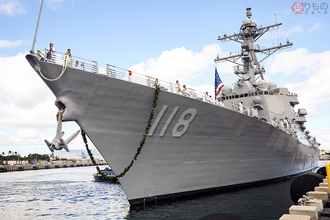 戦闘艦として初 最新イージス艦「ダニエル・イノウエ」就役 アメリカ海軍