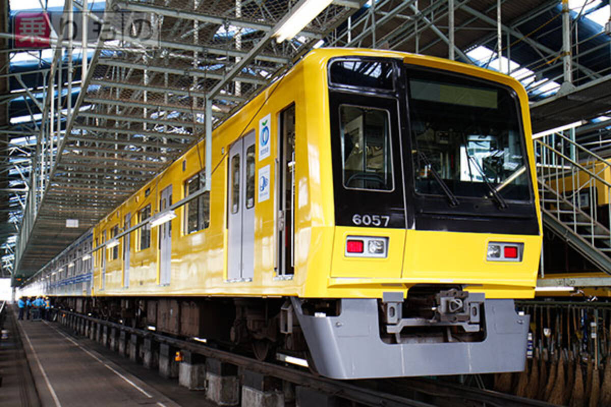 幸せの黄色い電車 西武らしい電車 がメトロ 東急方面へ初登場 2015年4月17日 エキサイトニュース