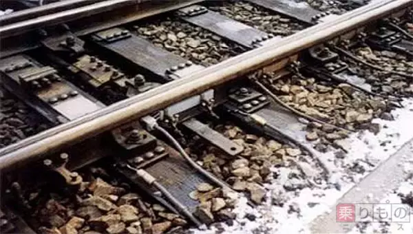 レールを温める装置を追加導入　冬季の輸送対策で　JR東海