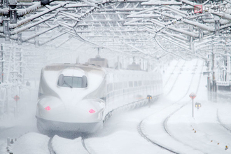 東海道新幹線なぜ雪で遅れる？　減速運転のワケ　背景に「先駆者」の悩み