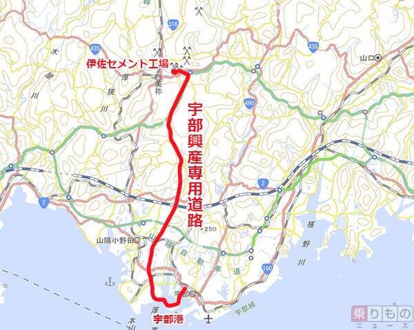 日本最長約30kmの「私道」！　行き交うクルマも規格外、なぜできた？（画像8枚）