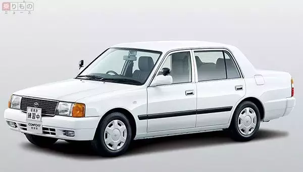 「教習車は個人で買えるのか　普通車と異なる装備、車検や価格は？」の画像