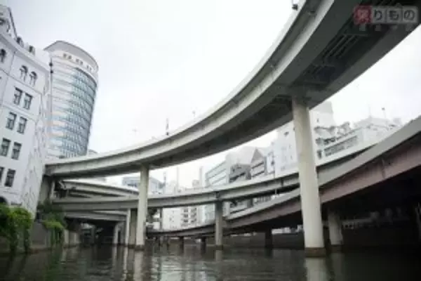 「日本橋に空は必要か　川の水面から眺める首都高のいまの姿（写真50枚）」の画像