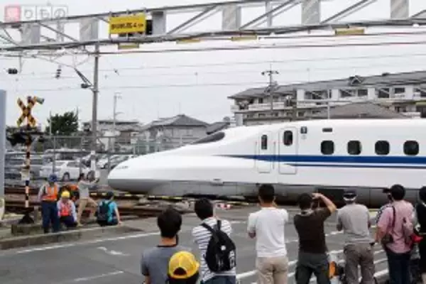 「東海道・山陽新幹線の次期車両「N700S」内外装のデザイン決定　なぜこんなに複雑？」の画像