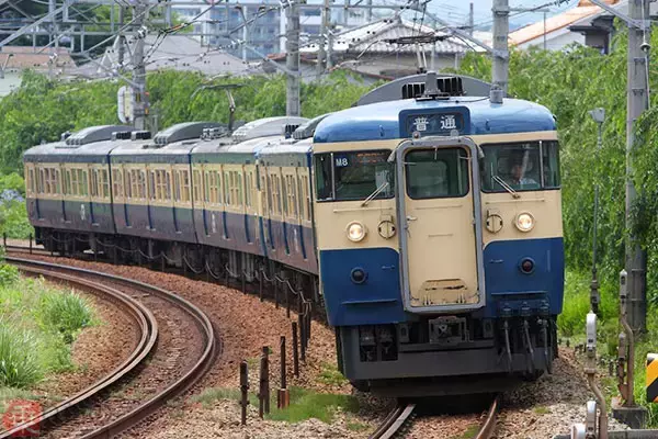 「湘南色、横須賀色…しなの鉄道で「懐かしの塗色」が続々復活　その背景は」の画像