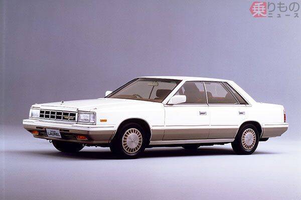 駐車場でドアミラーたたむ？　そもそもなんのための電動なのか