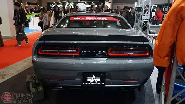 「クルマのカスタム、どこまで突き抜ける？　「東京オートサロン」のすごいクルマ9選」の画像