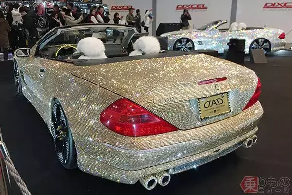 「クルマのカスタム、どこまで突き抜ける？　「東京オートサロン」のすごいクルマ9選」の画像