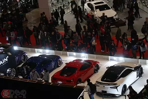 「「東京オートサロン」の変遷とは　改造車の祭典はどのように市民権を獲得してきたのか」の画像