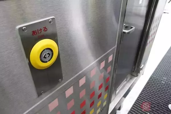 「徹底解説！　JR東日本の新型電気式ディーゼルカー「GV-E400系」」の画像