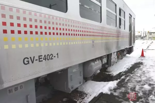 「徹底解説！　JR東日本の新型電気式ディーゼルカー「GV-E400系」」の画像