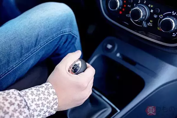 「男はMT、女はAT」？　普通免許の男女差なぜ　準中型新設で影響はあるのか