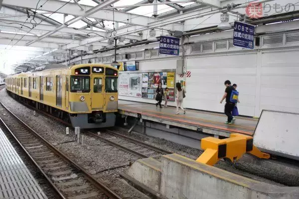 「無印」新宿駅から約400m　西武新宿駅が離れている歴史事情